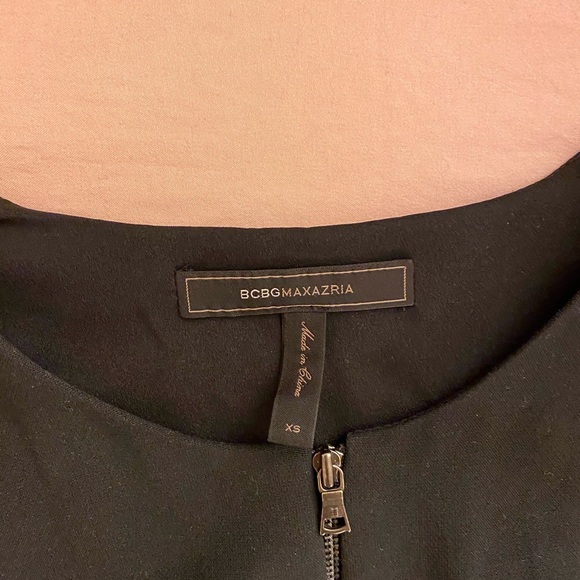 BcbgMaxazaria peplum top❤️ - Picture 4 of 5